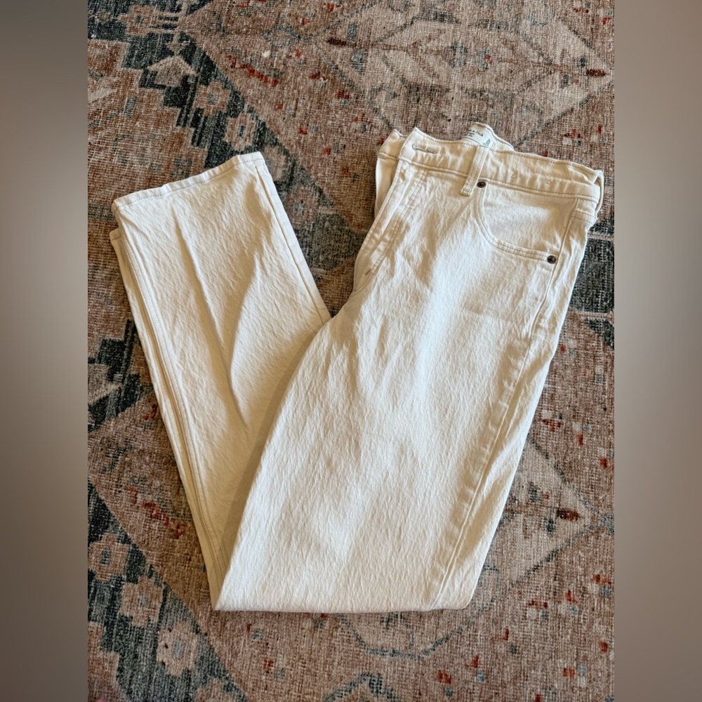 Abercrombie The 90s Straight, ultra high rise jeans